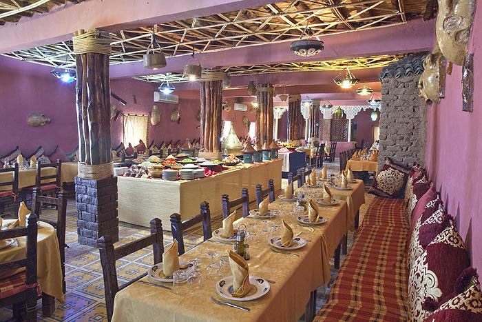 Ресторан в отеле Hit Tombouctou (Мерзуга, Марокко)